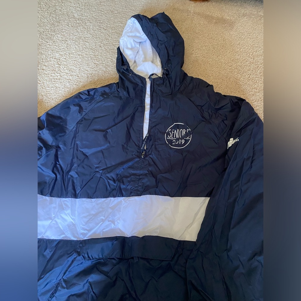 Grad Windbreaker